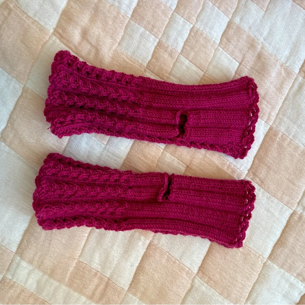 NEW Handmade‎ Knitted Fingerless Gloves, Pink/Purple